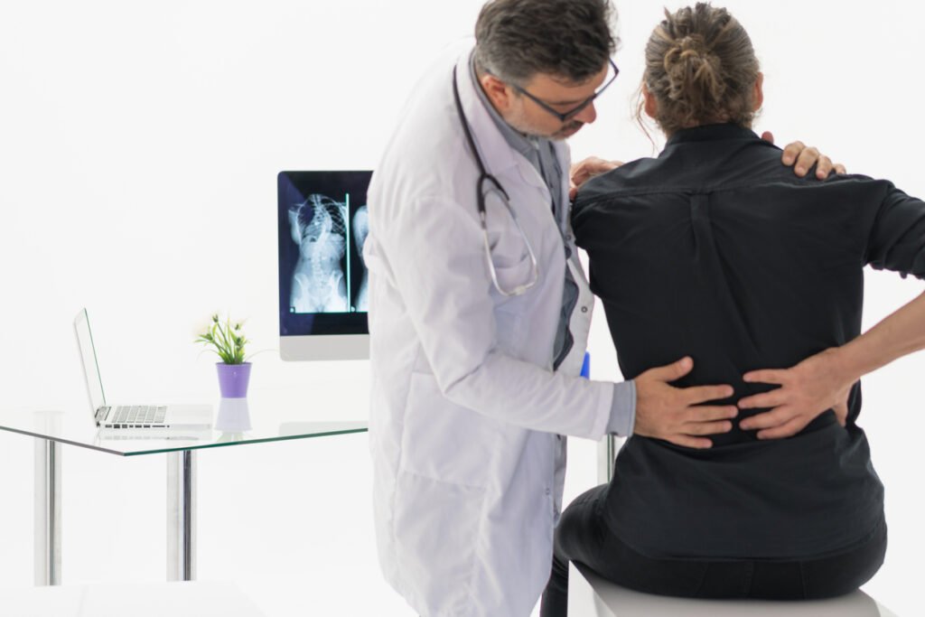 When to See a Doctor during back pain