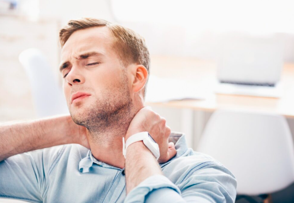 Is a Crunching Sound in the Neck Dangerous? 
