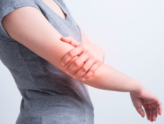 Types of Arm Pain After Sneezing