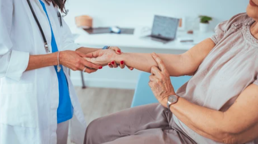 When to See a Doctor Arm Pain
